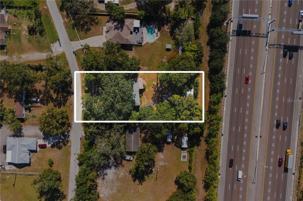 合同活跃: $420,000 (2 贝兹, 2 浴室, 1352 平方英尺)