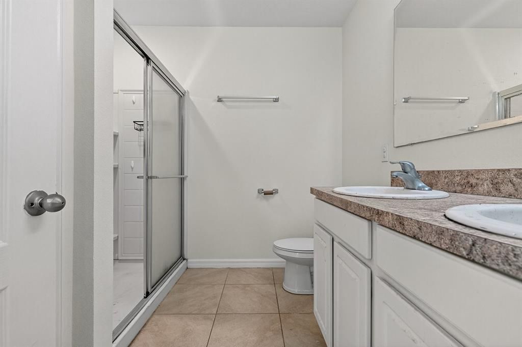 For Sale: $235,000 (3 beds, 2 baths, 1872 Square Feet)