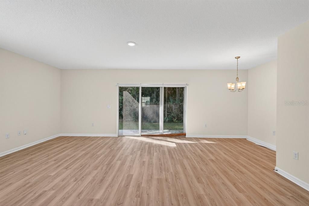 For Sale: $235,000 (3 beds, 2 baths, 1872 Square Feet)