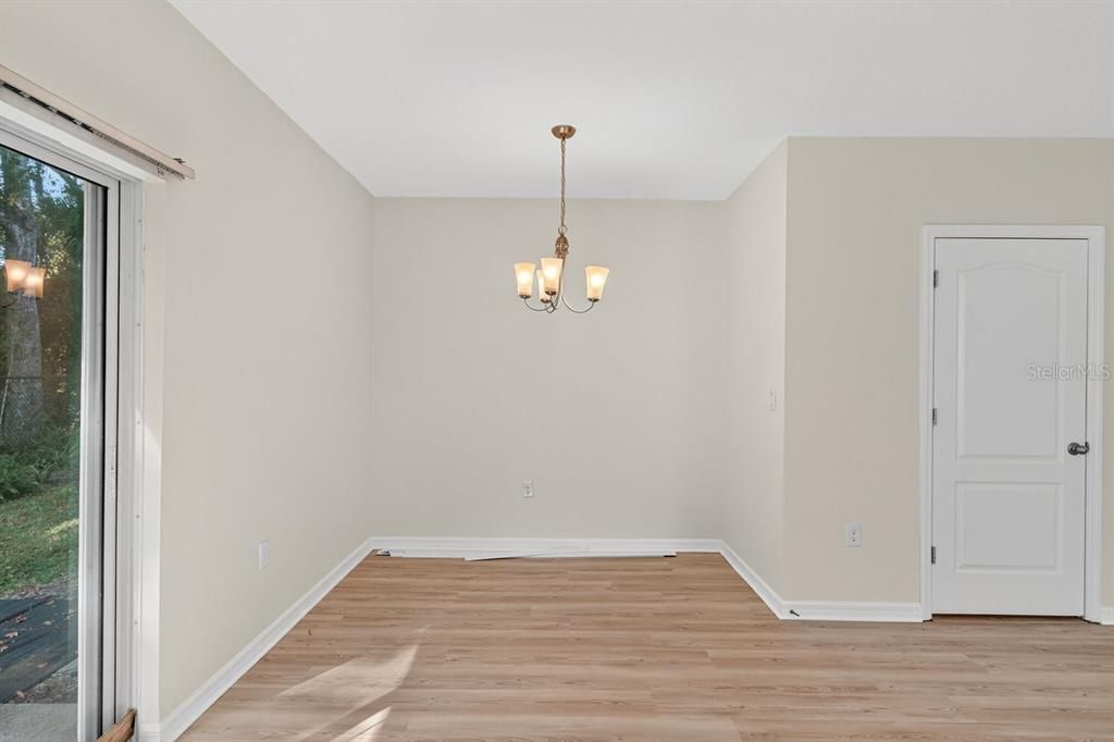 For Sale: $235,000 (3 beds, 2 baths, 1872 Square Feet)