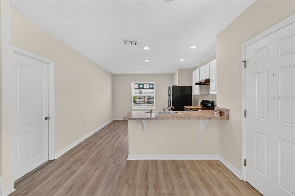 For Sale: $235,000 (3 beds, 2 baths, 1872 Square Feet)