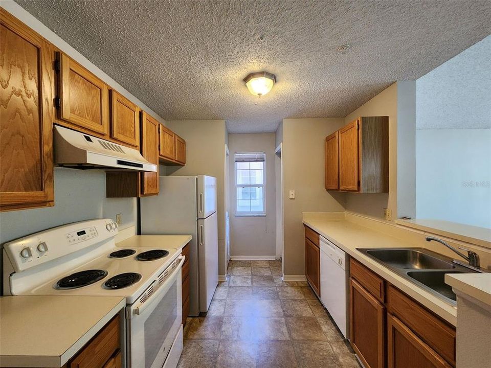 For Rent: $1,785 (3 beds, 2 baths, 1151 Square Feet)