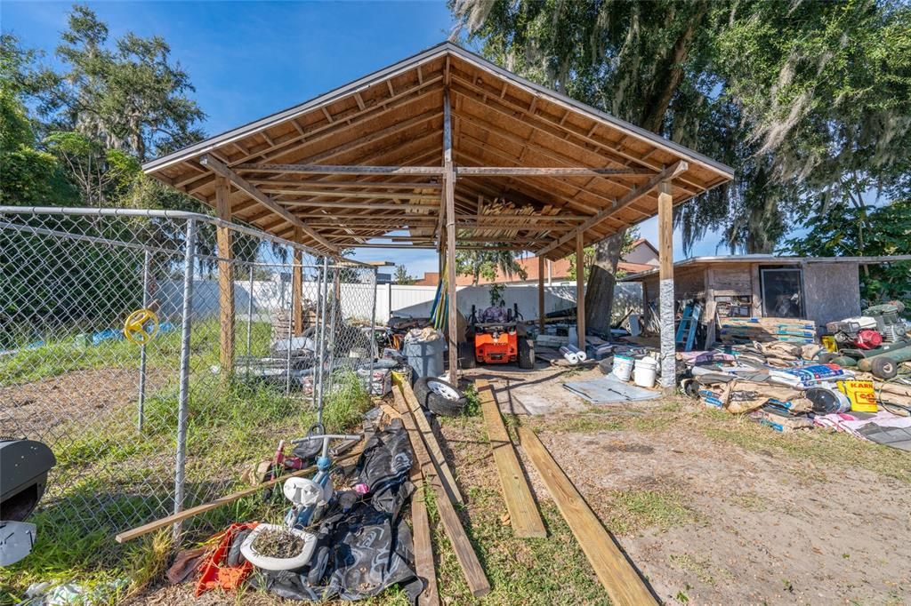 En Venta: $249,999 (3 camas, 2 baños, 1927 Pies cuadrados)