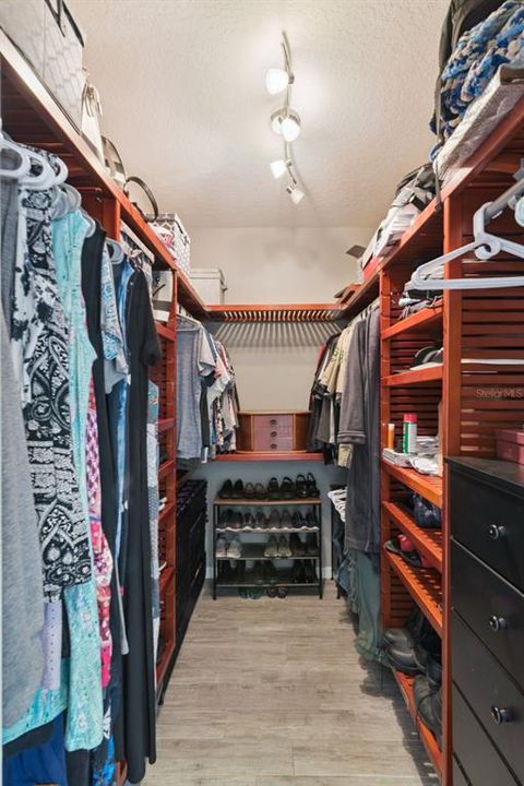 На продажу: $449,000 (4 спален, 3 ванн, 2057 Квадратных фут)