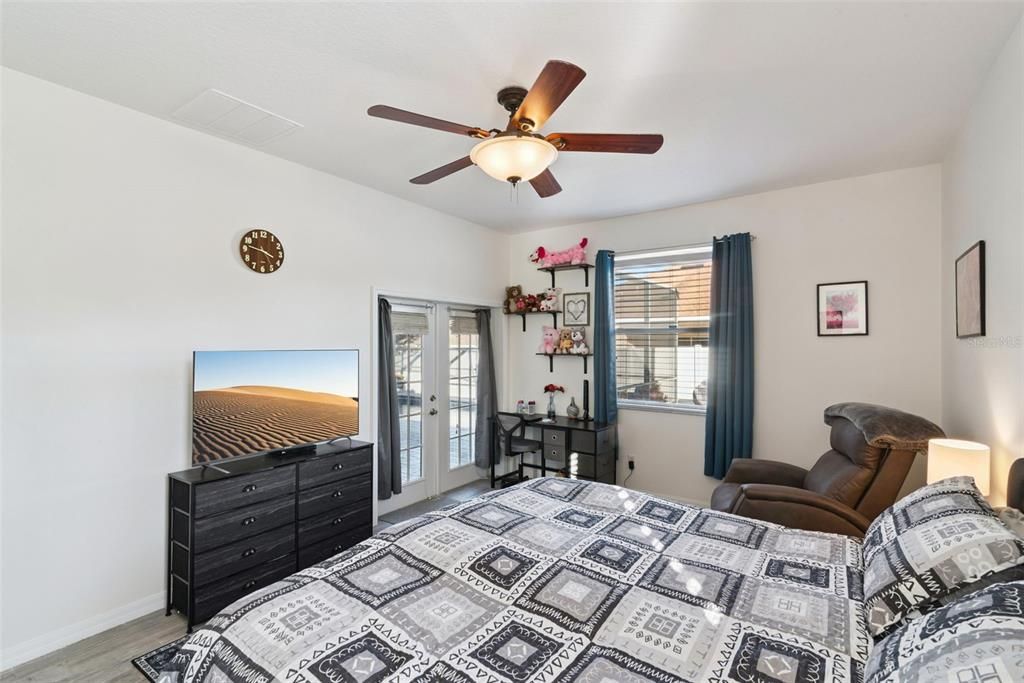 На продажу: $449,000 (4 спален, 3 ванн, 2057 Квадратных фут)