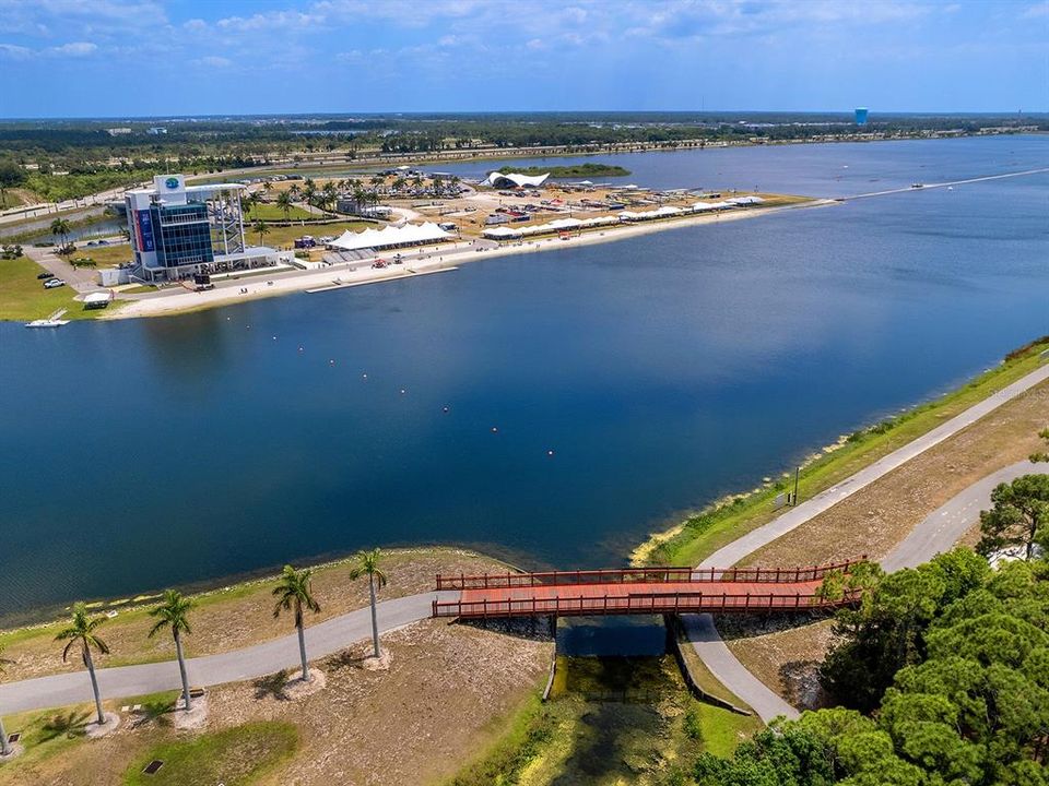 待售: $287,000 (2 贝兹, 2 浴室, 1182 平方英尺)