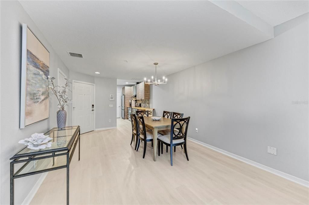 На продажу: $419,000 (3 спален, 2 ванн, 1520 Квадратных фут)