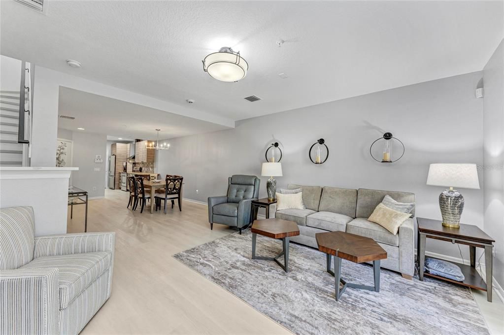 На продажу: $419,000 (3 спален, 2 ванн, 1520 Квадратных фут)