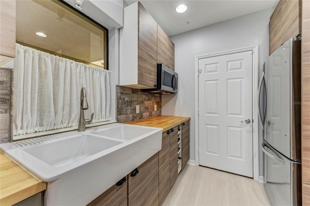 На продажу: $419,000 (3 спален, 2 ванн, 1520 Квадратных фут)