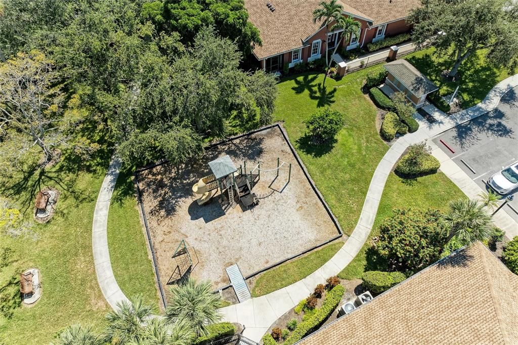 На продажу: $419,000 (3 спален, 2 ванн, 1520 Квадратных фут)