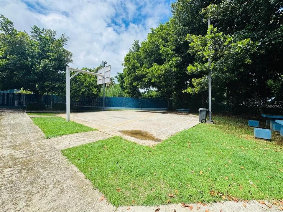 En Venta: $169,000 (3 camas, 2 baños, 1138 Pies cuadrados)