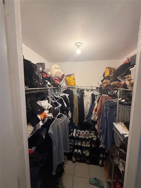 En Venta: $169,000 (3 camas, 2 baños, 1138 Pies cuadrados)