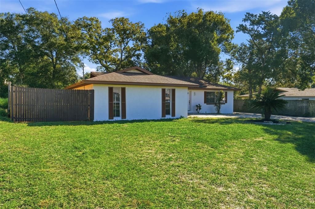 待售: $316,900 (4 贝兹, 2 浴室, 1430 平方英尺)