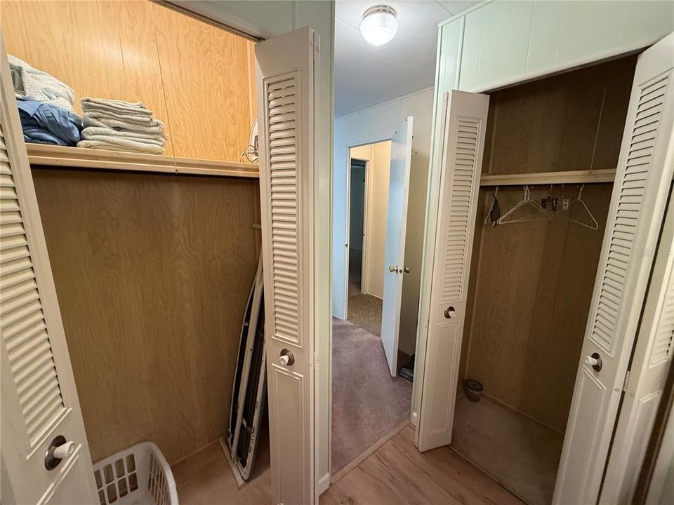 Active With Contract: $170,000 (2 beds, 2 baths, 1056 Square Feet)