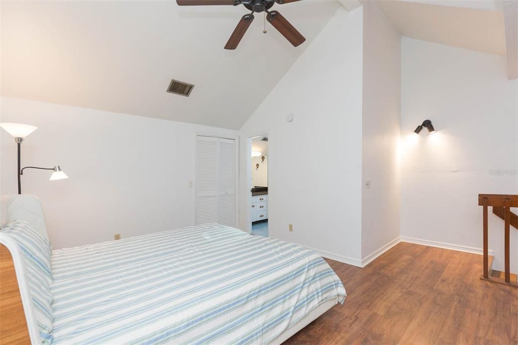 En Venta: $210,000 (2 camas, 2 baños, 1177 Pies cuadrados)