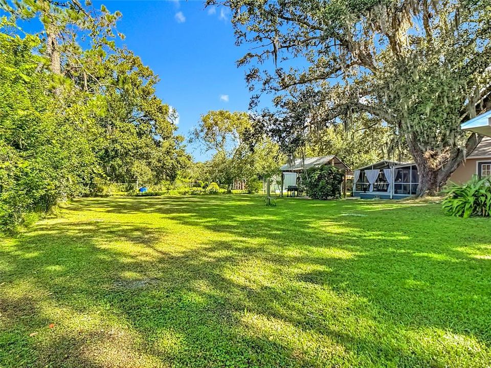 Active With Contract: $450,000 (3 beds, 1 baths, 2145 Square Feet)