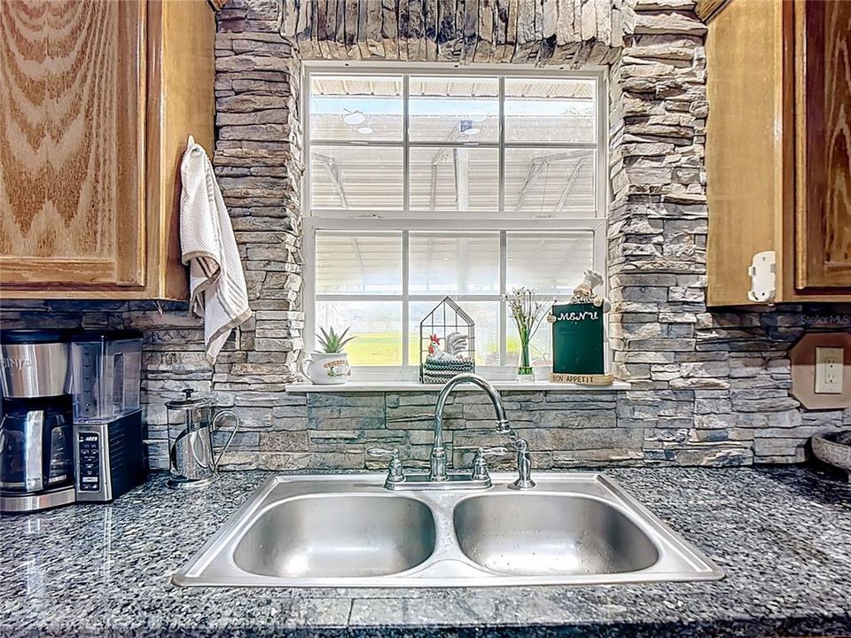 Active With Contract: $450,000 (3 beds, 1 baths, 2145 Square Feet)