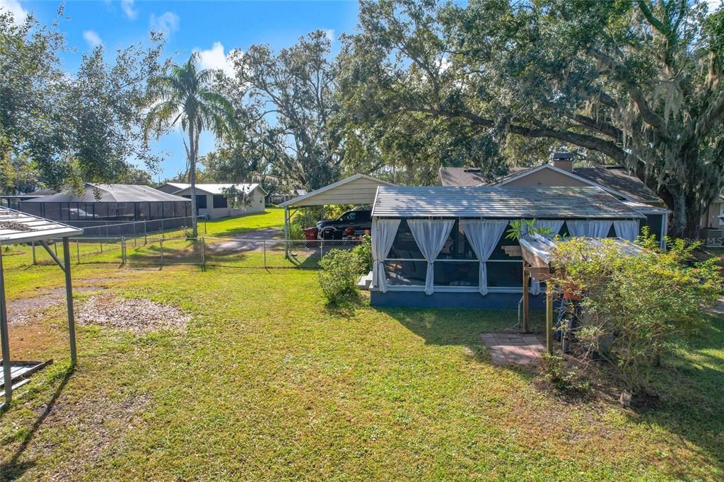 Active With Contract: $450,000 (3 beds, 1 baths, 2145 Square Feet)