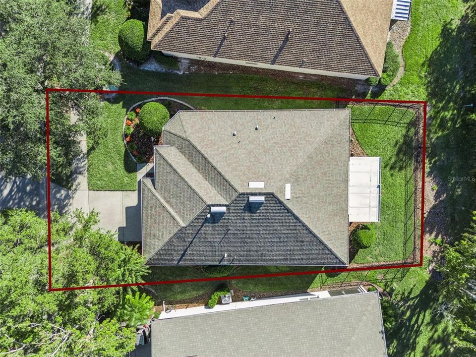 Active With Contract: $320,000 (2 beds, 2 baths, 1446 Square Feet)