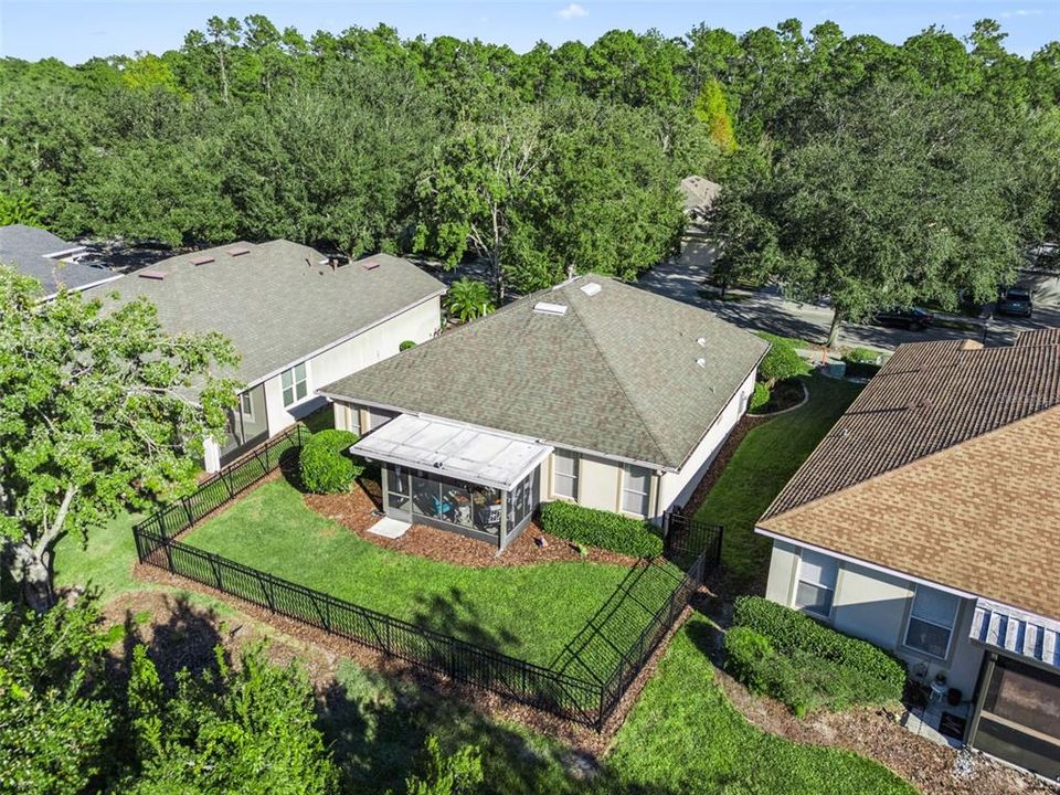 Active With Contract: $320,000 (2 beds, 2 baths, 1446 Square Feet)