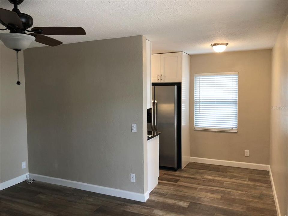 出租: $1,450 (1 贝兹, 1 浴室, 570 平方英尺)