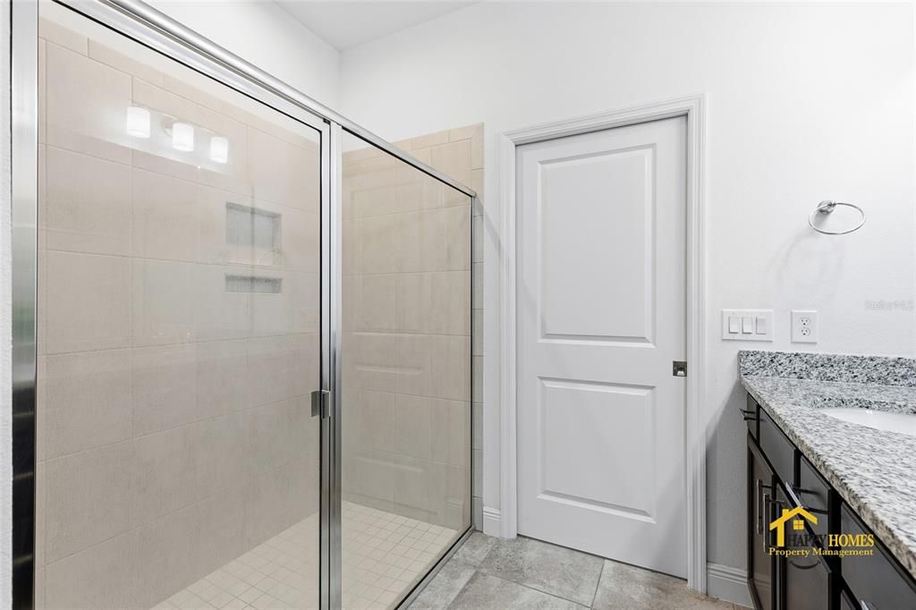 出租: $2,950 (3 贝兹, 2 浴室, 1978 平方英尺)