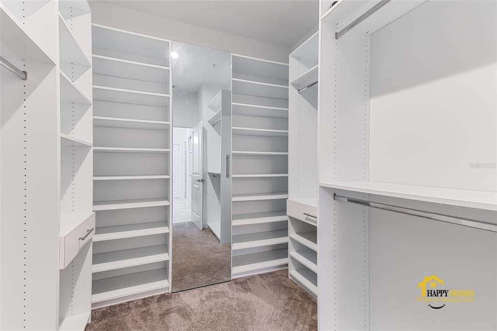 出租: $2,950 (3 贝兹, 2 浴室, 1978 平方英尺)