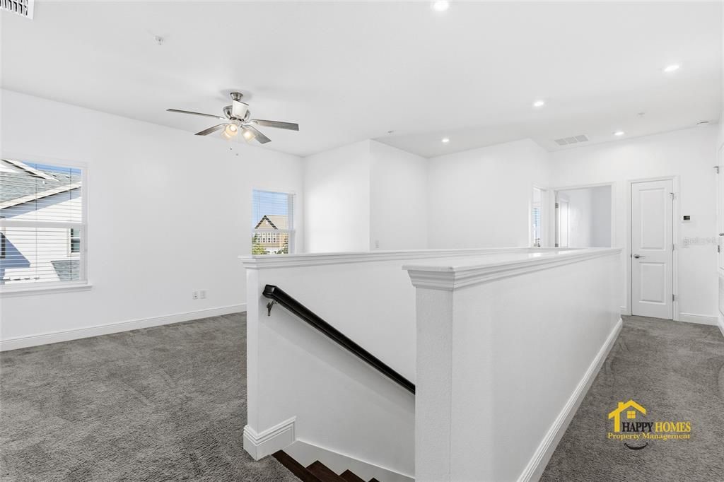 出租: $2,950 (3 贝兹, 2 浴室, 1978 平方英尺)