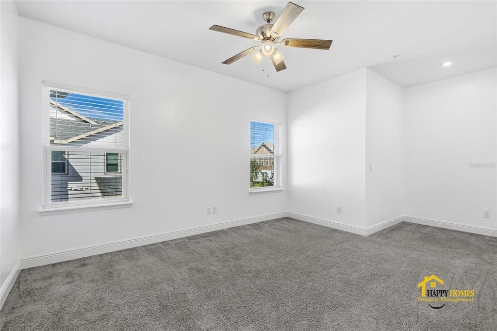 出租: $2,950 (3 贝兹, 2 浴室, 1978 平方英尺)