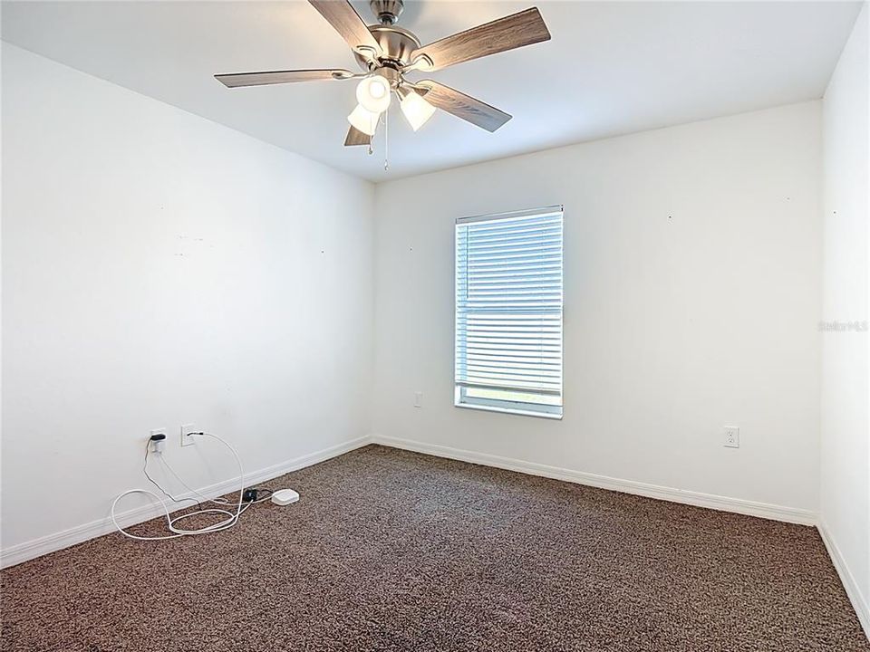 For Sale: $319,900 (3 beds, 2 baths, 1610 Square Feet)