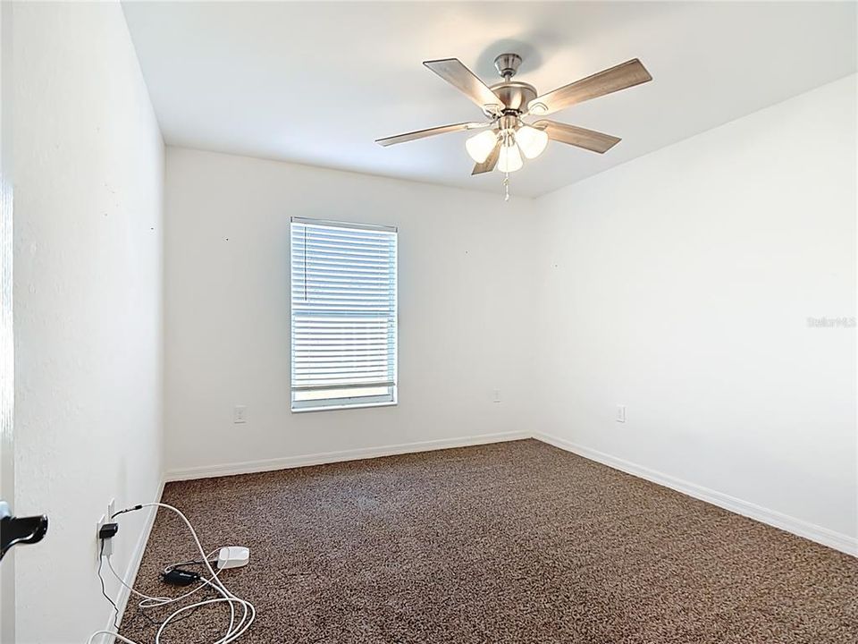 For Sale: $319,900 (3 beds, 2 baths, 1610 Square Feet)