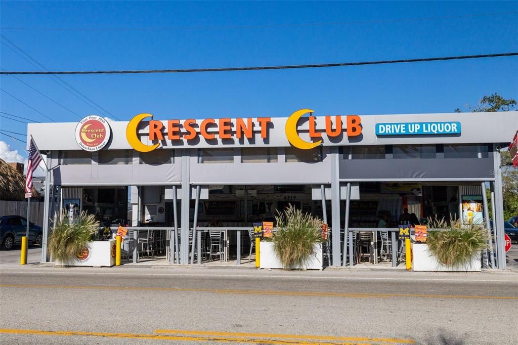 For Sale: $874,900 (2 beds, 2 baths, 1068 Square Feet)