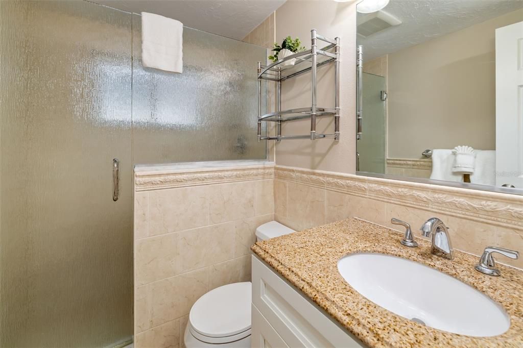 For Sale: $874,900 (2 beds, 2 baths, 1068 Square Feet)