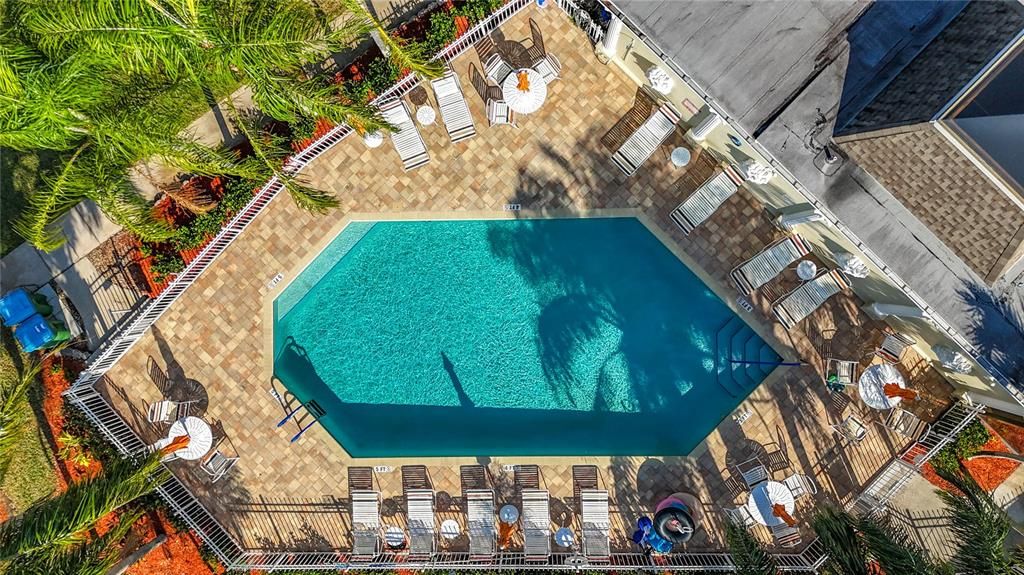 For Sale: $349,000 (2 beds, 2 baths, 1332 Square Feet)