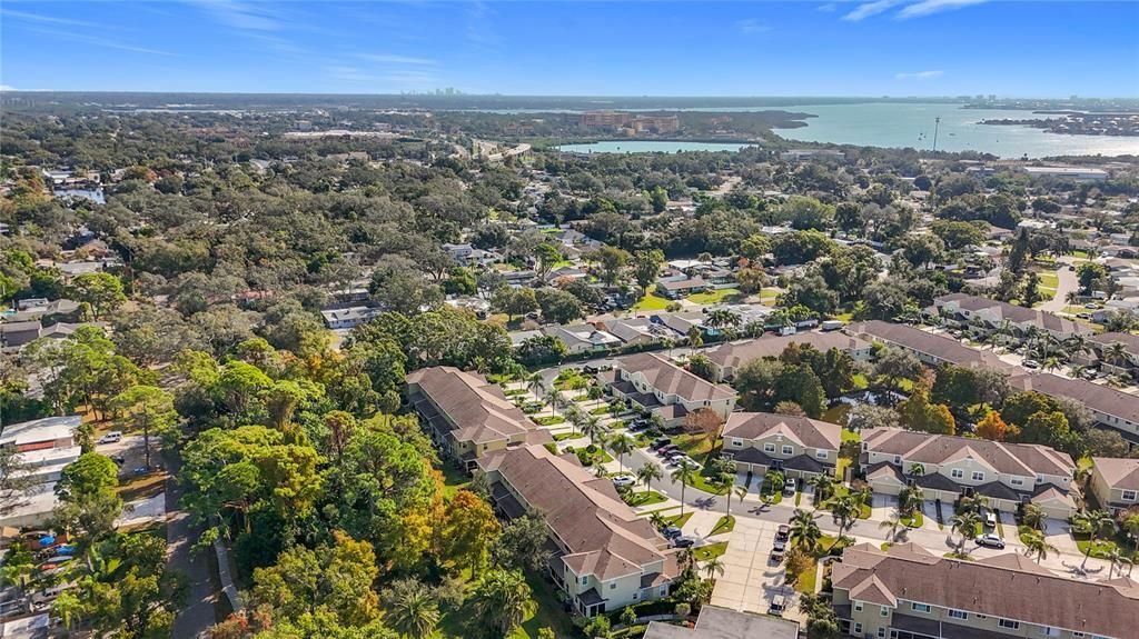 For Sale: $349,000 (2 beds, 2 baths, 1332 Square Feet)