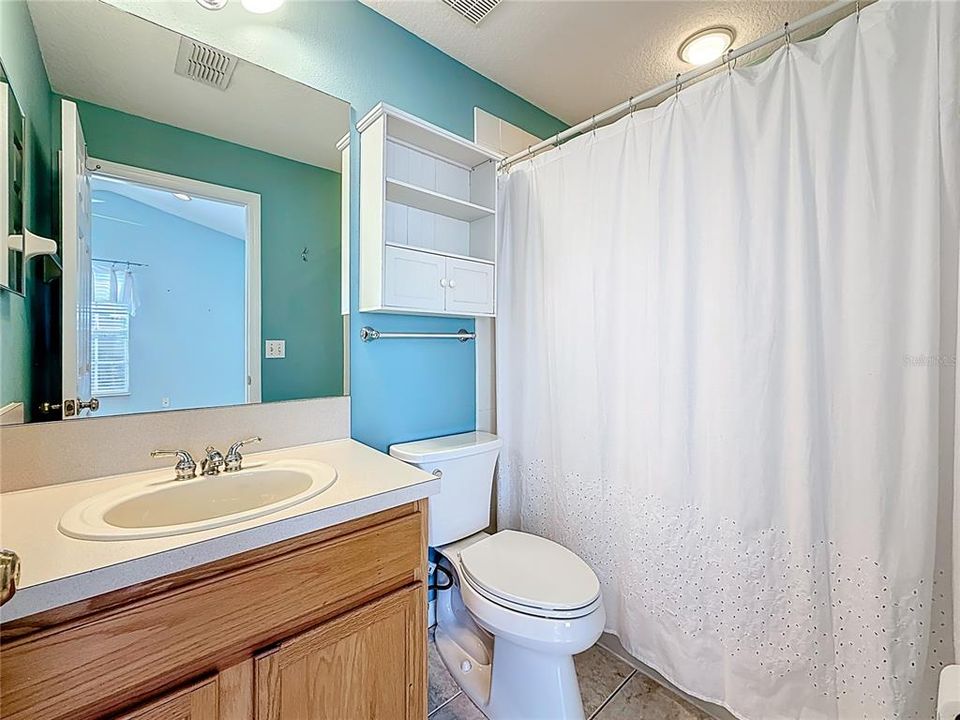 For Sale: $349,000 (2 beds, 2 baths, 1332 Square Feet)