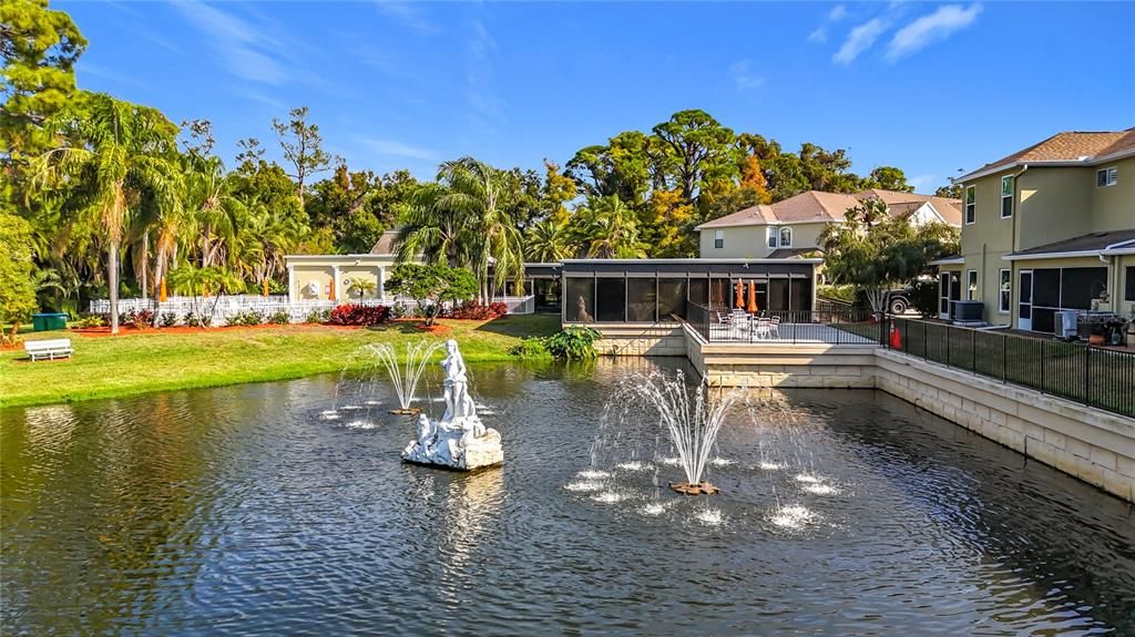 For Sale: $349,000 (2 beds, 2 baths, 1332 Square Feet)