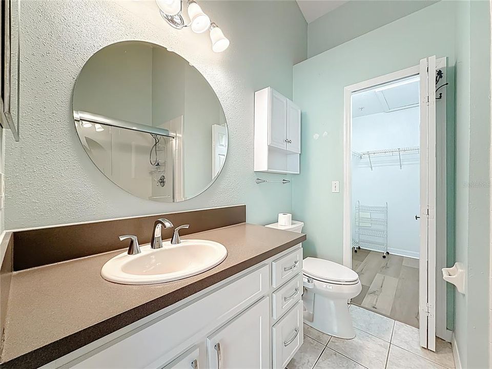 For Sale: $349,000 (2 beds, 2 baths, 1332 Square Feet)
