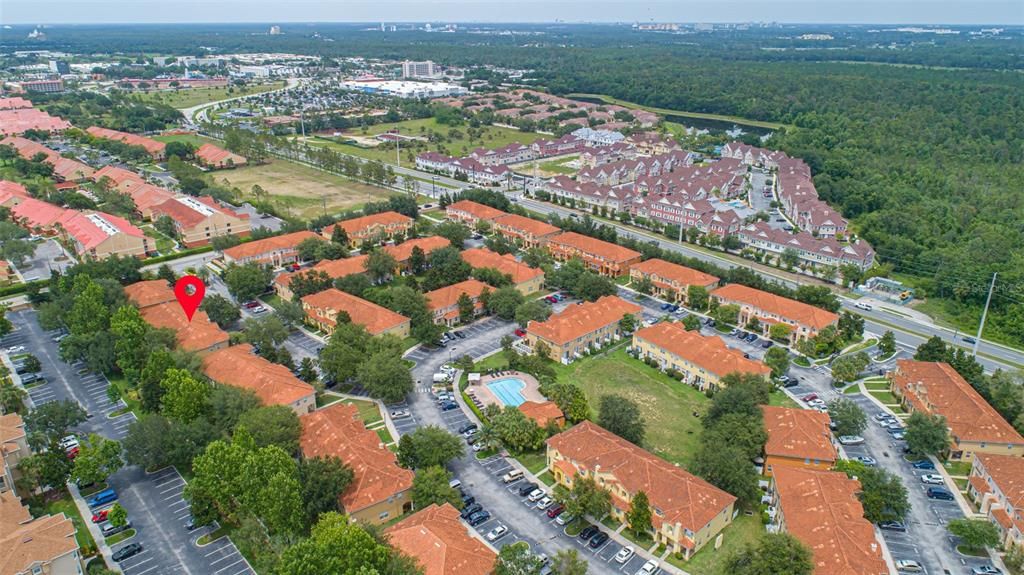 出租: $1,900 (3 贝兹, 3 浴室, 1362 平方英尺)