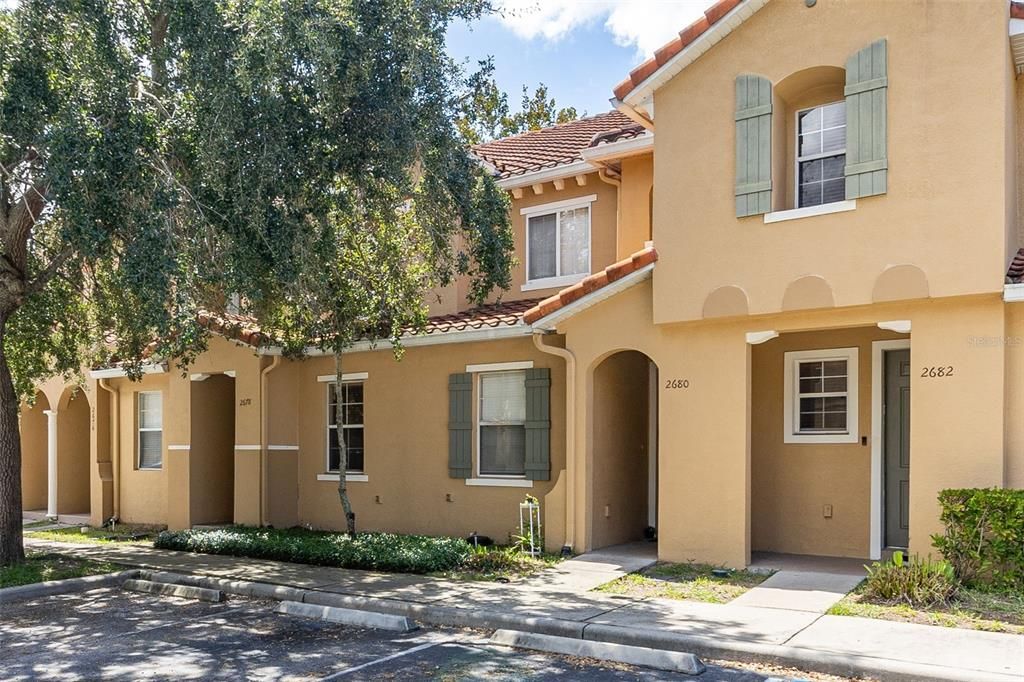 出租: $1,900 (3 贝兹, 3 浴室, 1362 平方英尺)