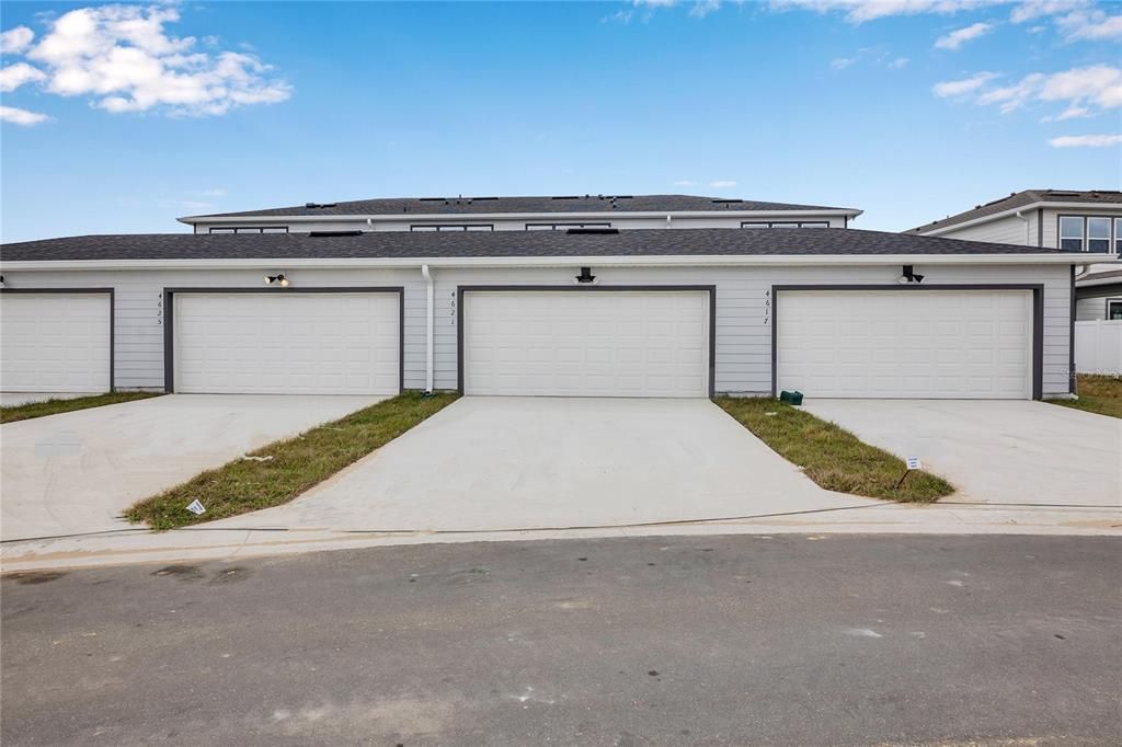 For Rent: $2,390 (4 beds, 3 baths, 1847 Square Feet)