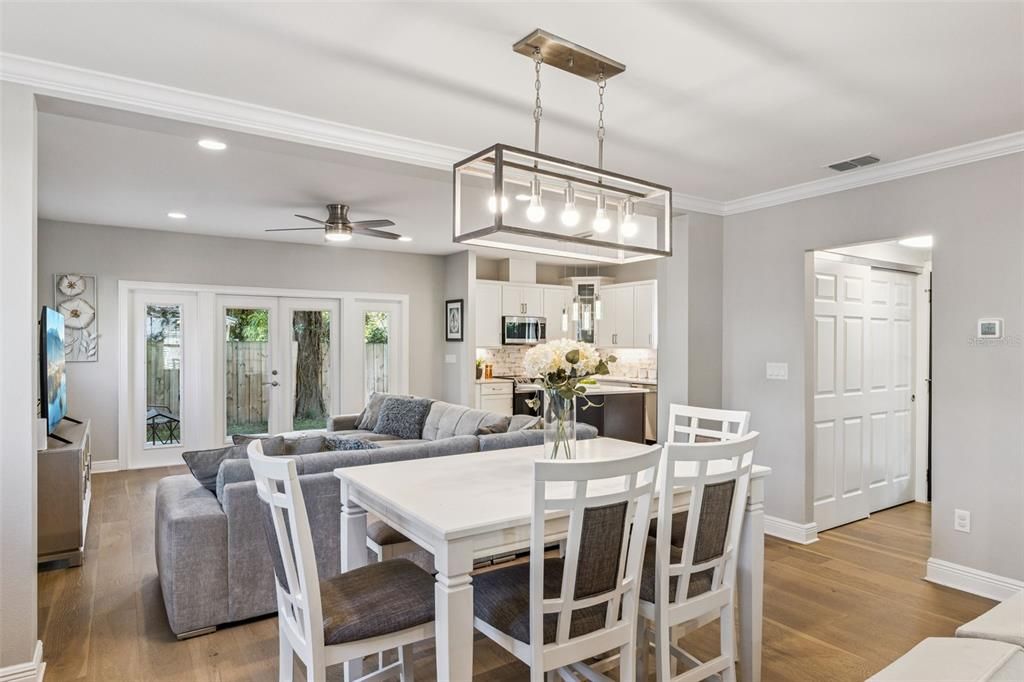 For Sale: $750,000 (3 beds, 2 baths, 2049 Square Feet)