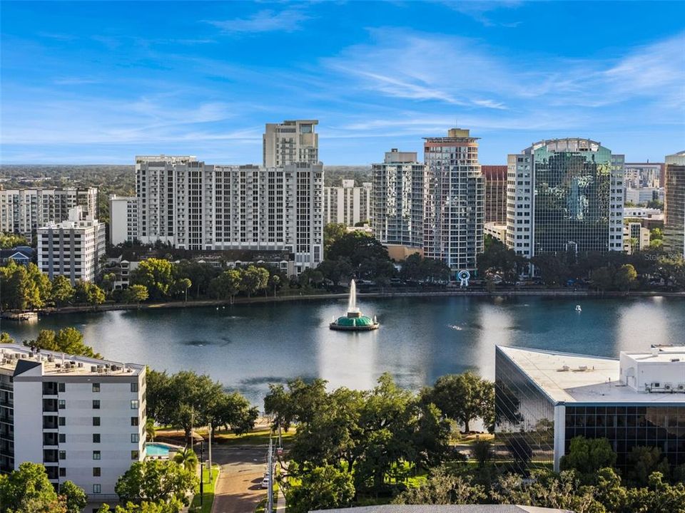 For Sale: $750,000 (3 beds, 2 baths, 2049 Square Feet)