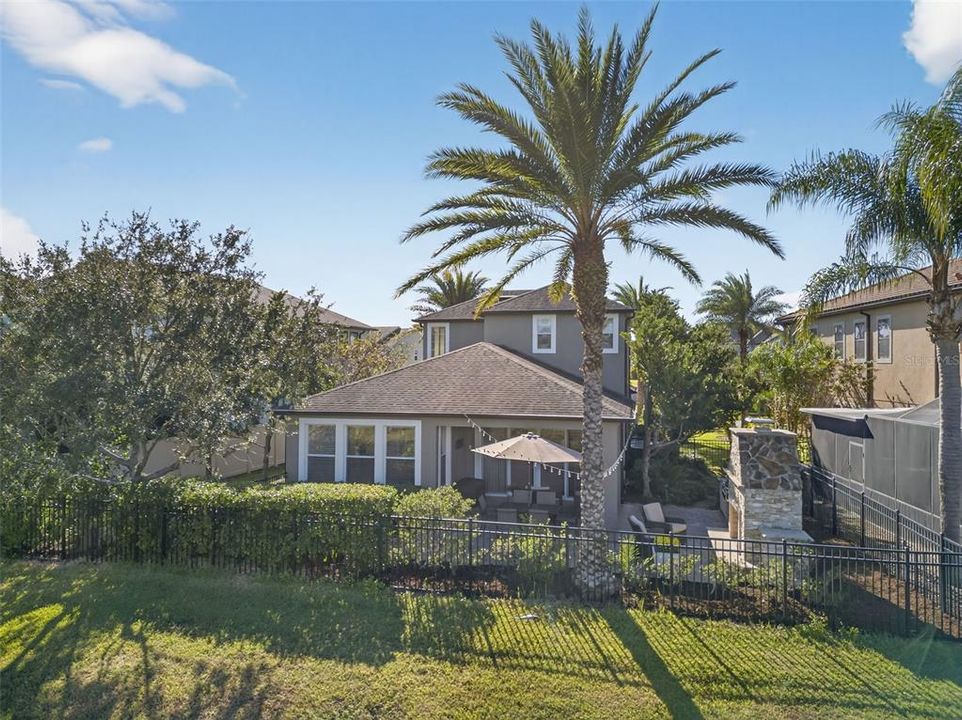 待售: $600,000 (3 贝兹, 2 浴室, 2402 平方英尺)