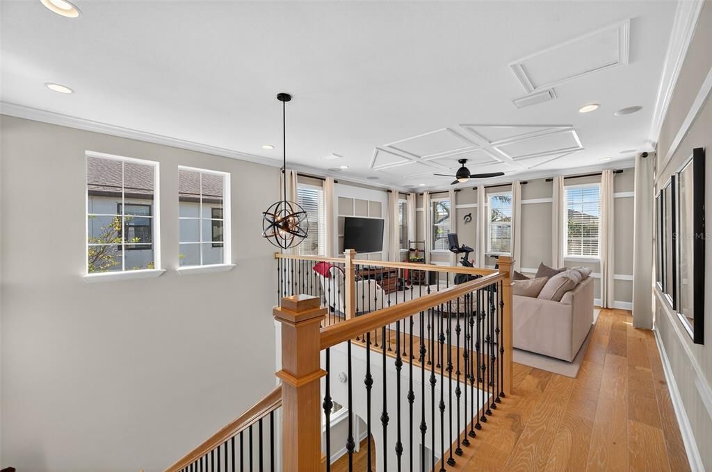 待售: $600,000 (3 贝兹, 2 浴室, 2402 平方英尺)