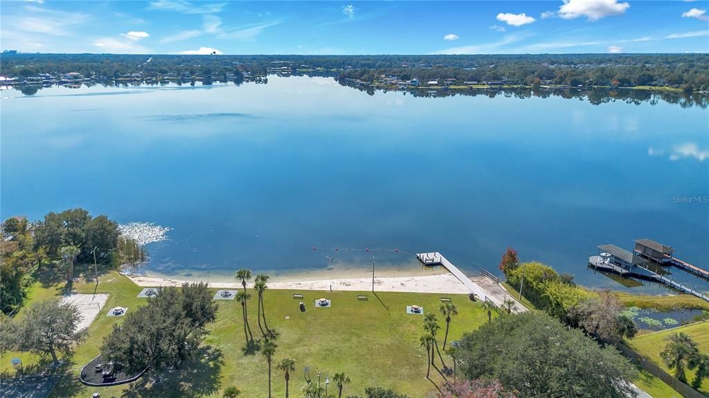 待售: $660,000 (4 贝兹, 3 浴室, 2287 平方英尺)