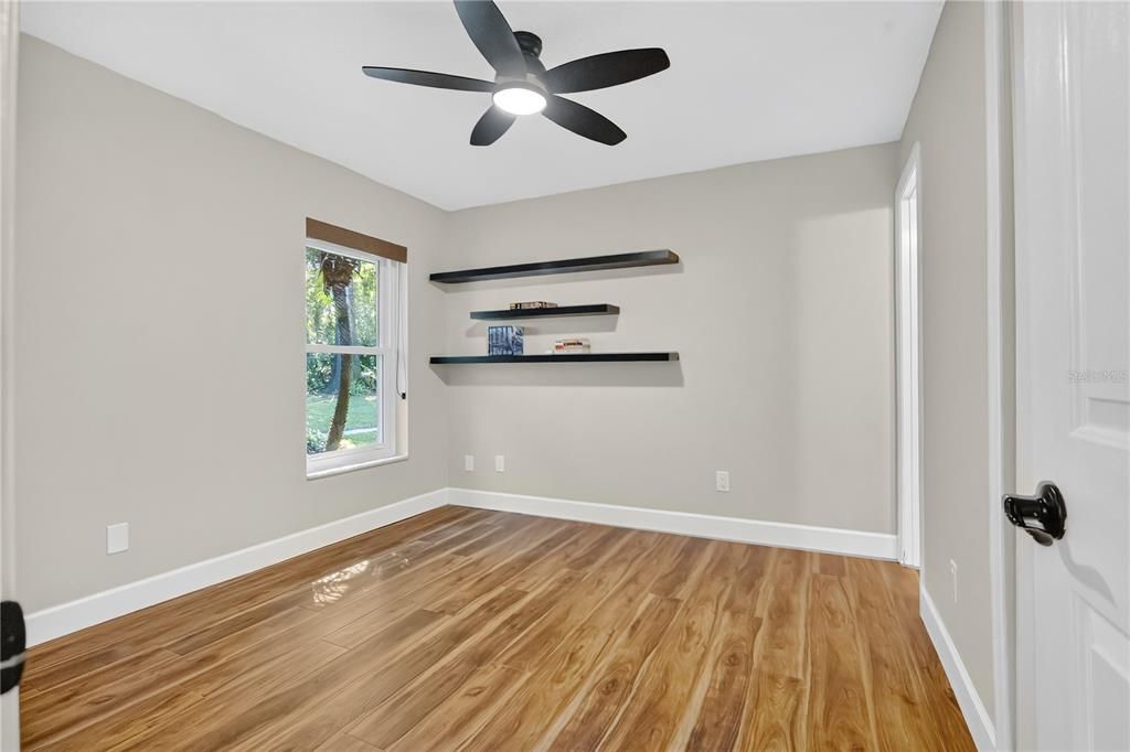 待售: $660,000 (4 贝兹, 3 浴室, 2287 平方英尺)