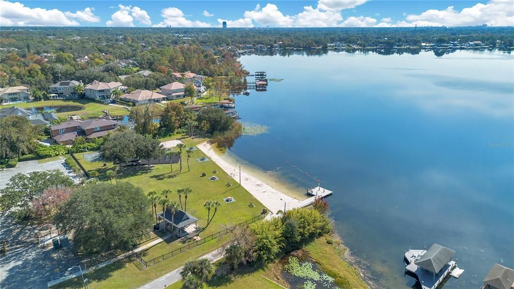 待售: $660,000 (4 贝兹, 3 浴室, 2287 平方英尺)