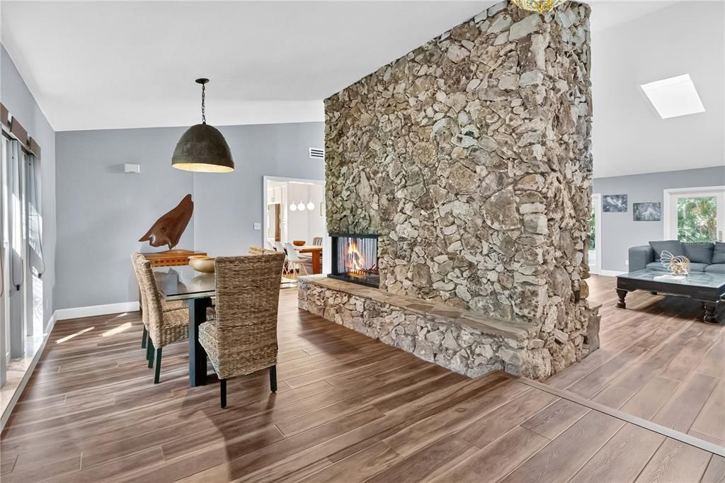 待售: $660,000 (4 贝兹, 3 浴室, 2287 平方英尺)