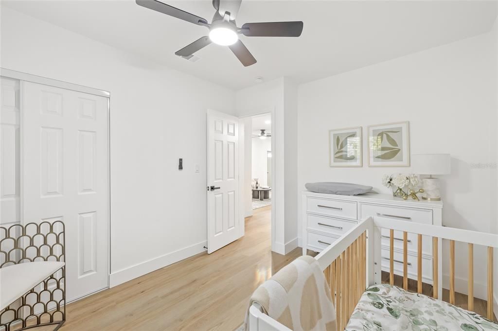 Activo con contrato: $449,900 (3 camas, 2 baños, 1263 Pies cuadrados)